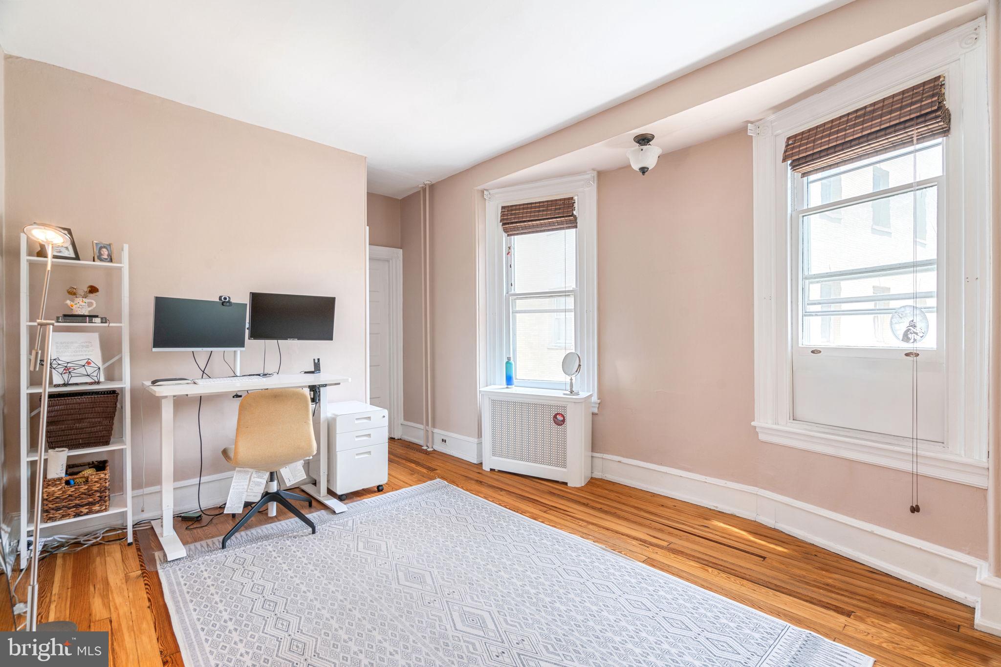 SPRUCE HILL - Residential