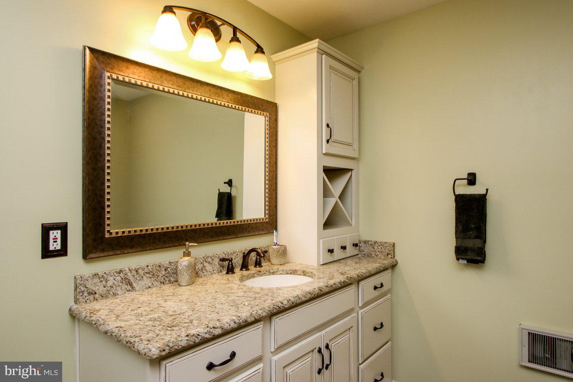 WYNDHAM HILLS - Residential