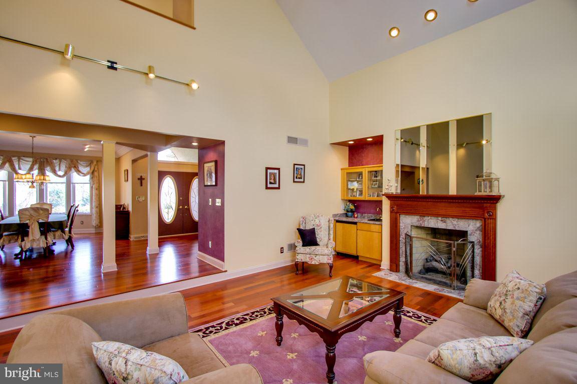 WYNDHAM HILLS - Residential