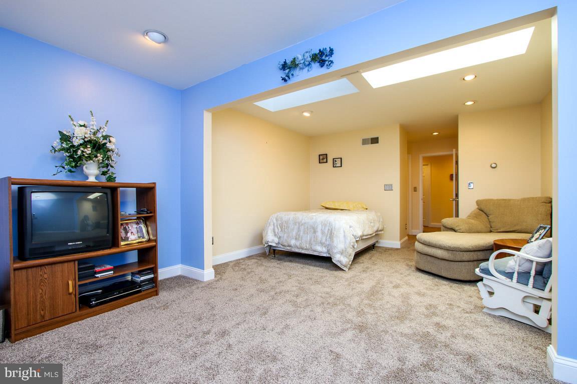 WYNDHAM HILLS - Residential