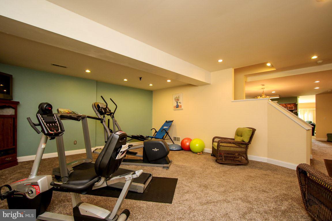 WYNDHAM HILLS - Residential