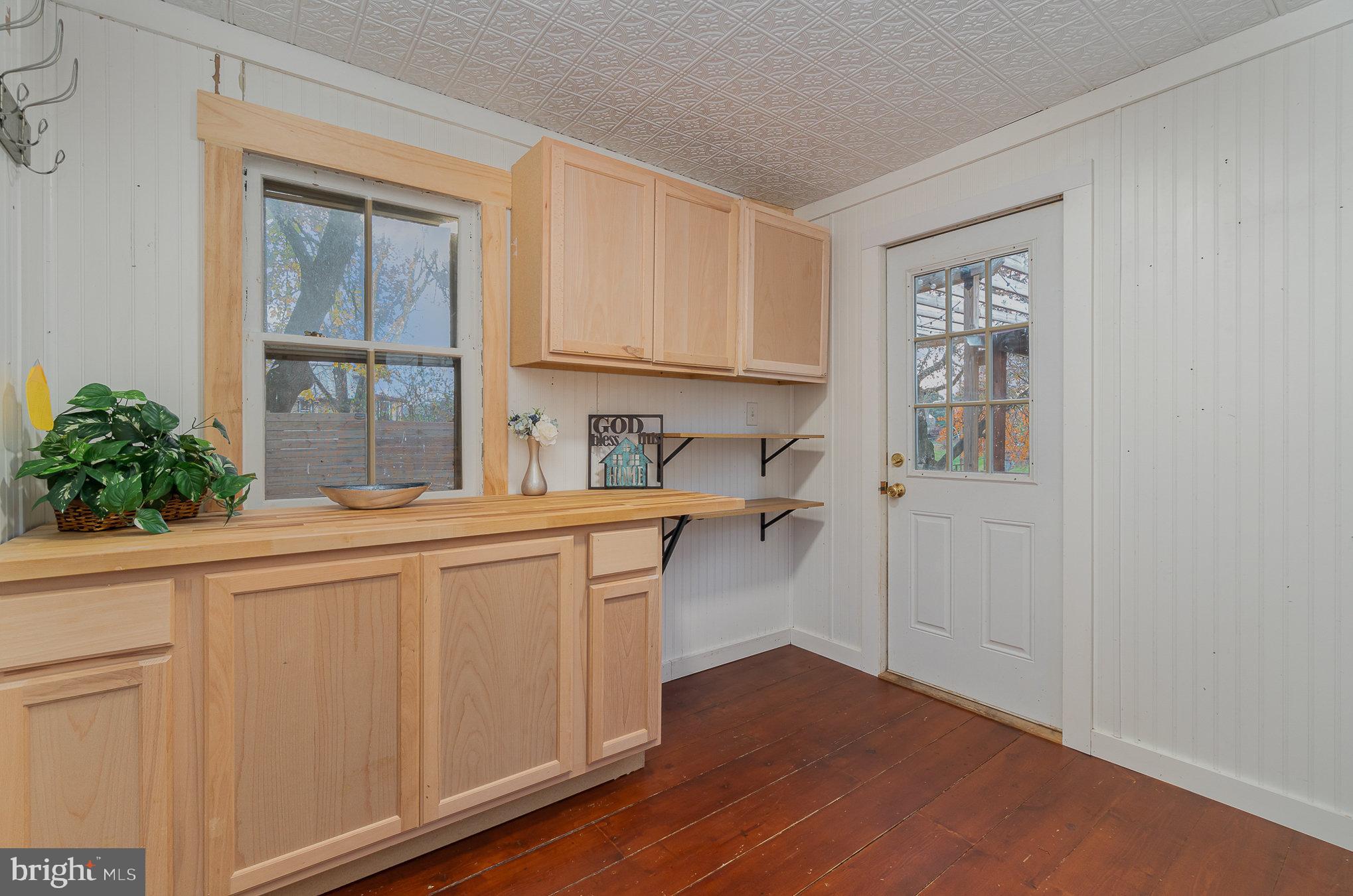LEWISBERRY BORO - Residential