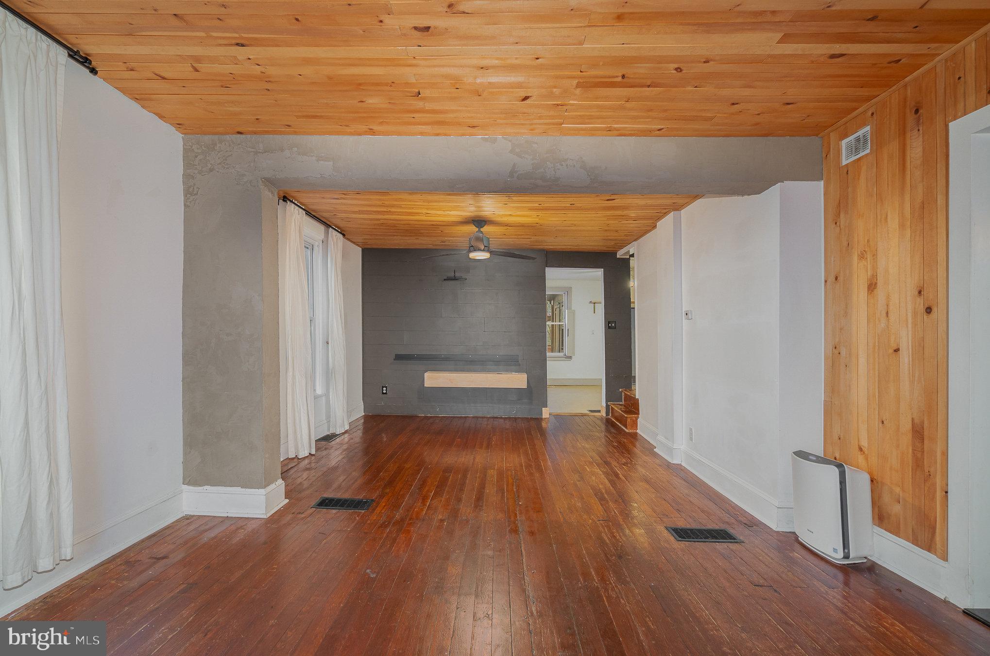LEWISBERRY BORO - Residential