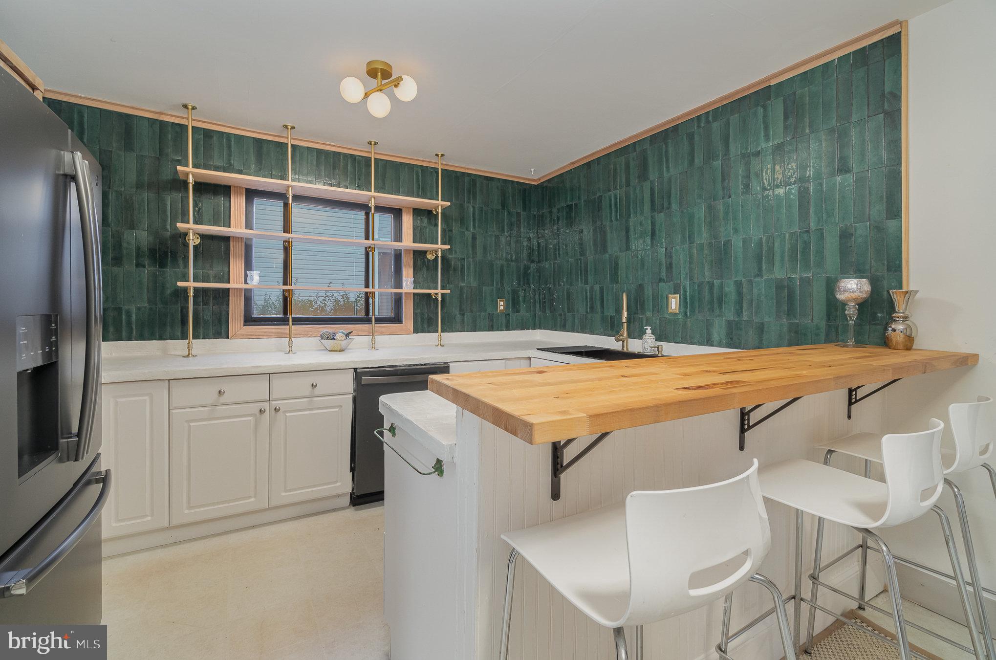 LEWISBERRY BORO - Residential