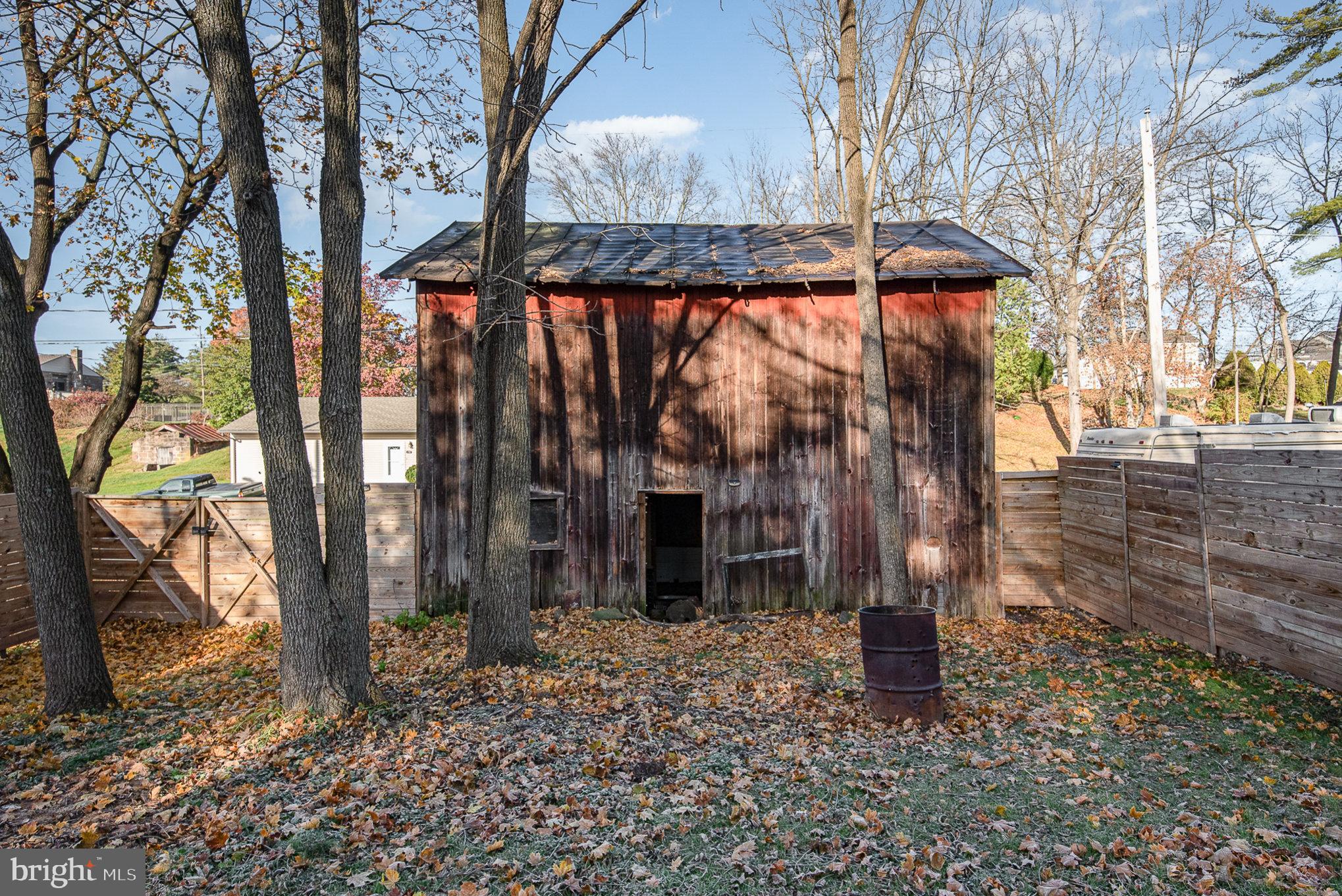 LEWISBERRY BORO - Residential