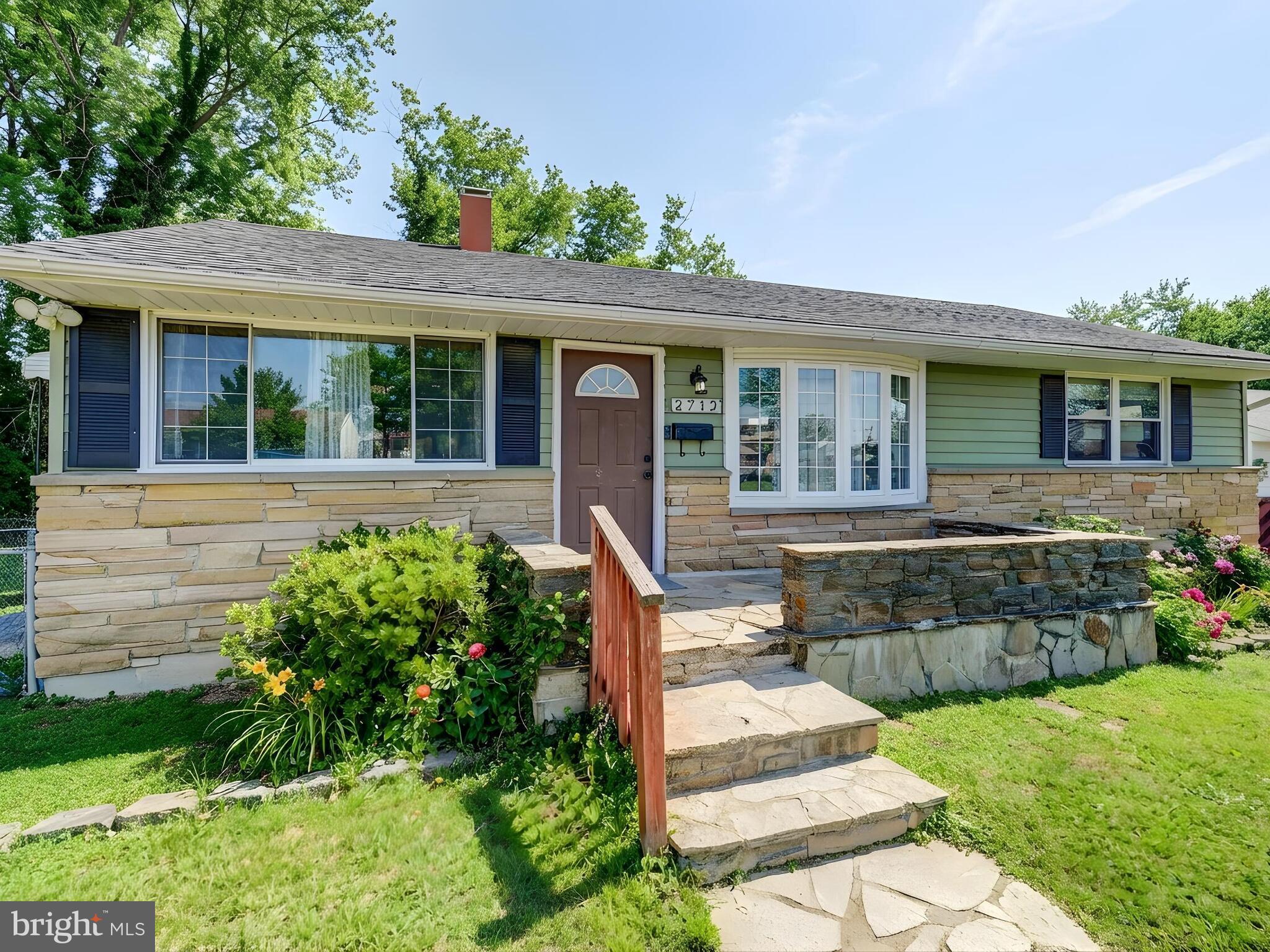 PARK MANOR - Residential