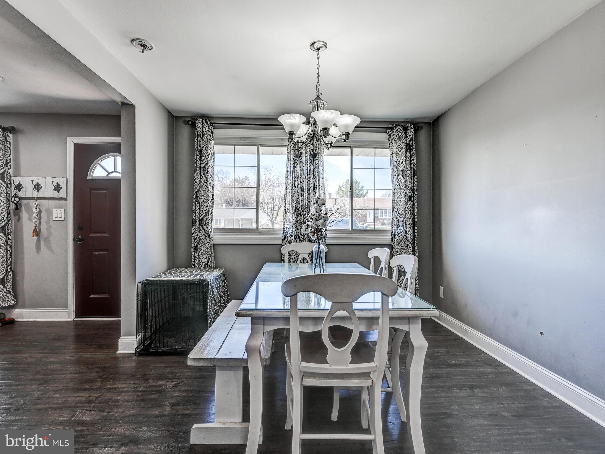 PARK MANOR - Residential