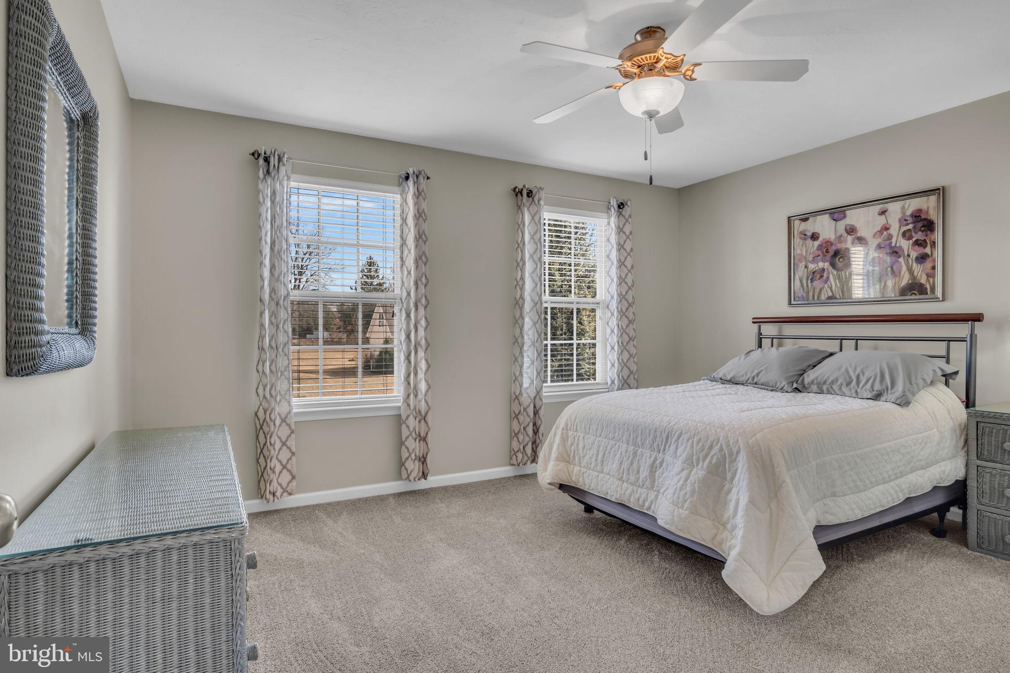 HIGH POINTE - Residential