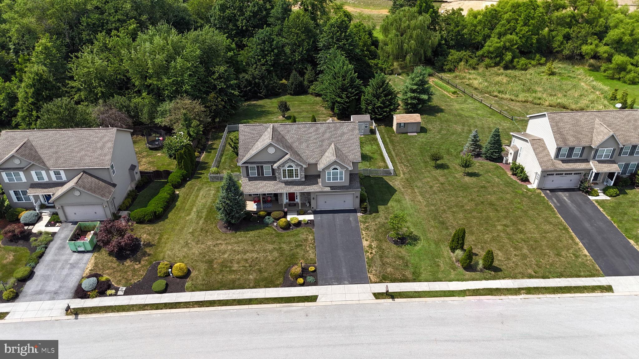 HIGH POINTE - Residential