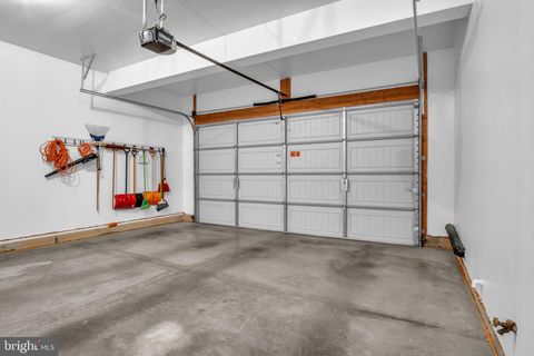listing image 52