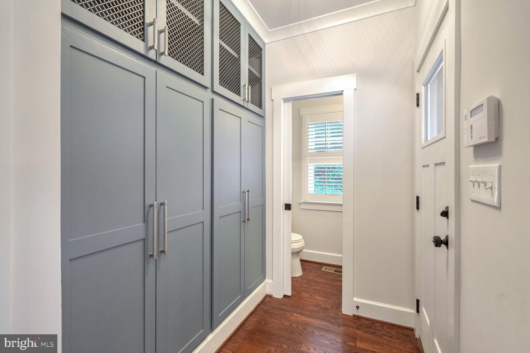 LYON VILLAGE - Residential