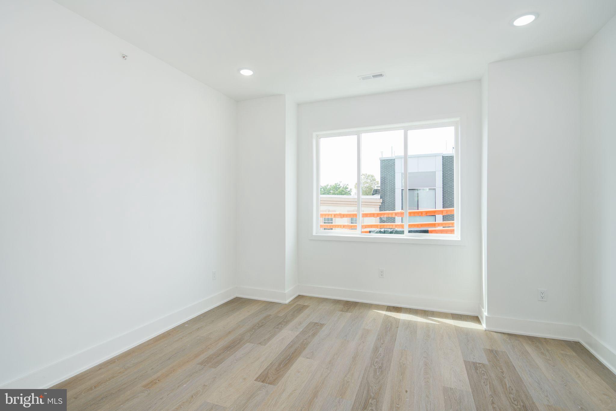 WEST KENSINGTON - Residential Lease