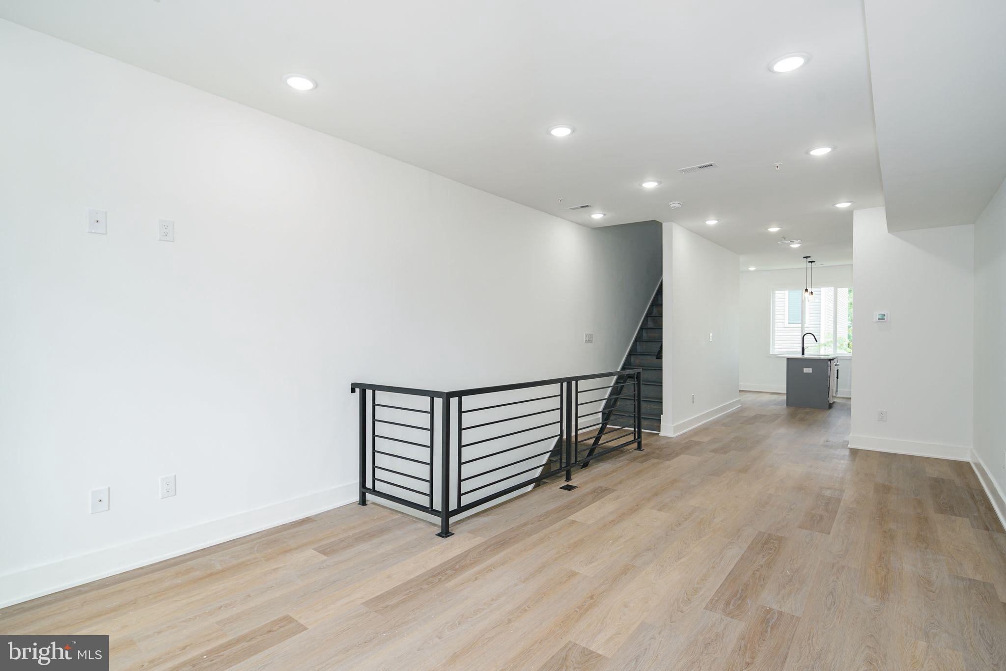 WEST KENSINGTON - Residential Lease
