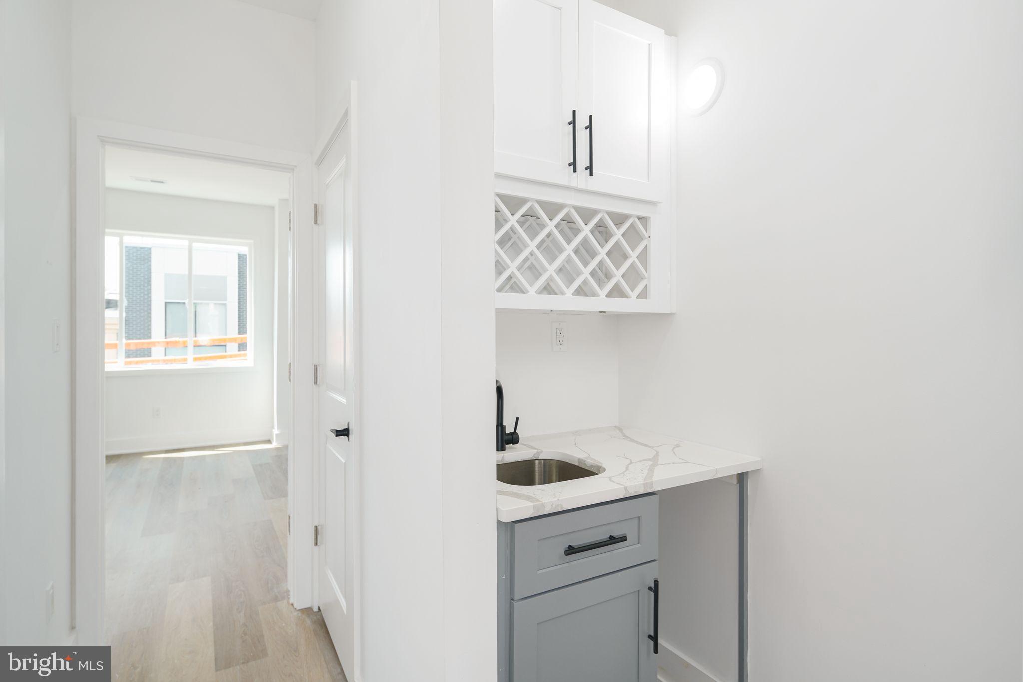 WEST KENSINGTON - Residential Lease