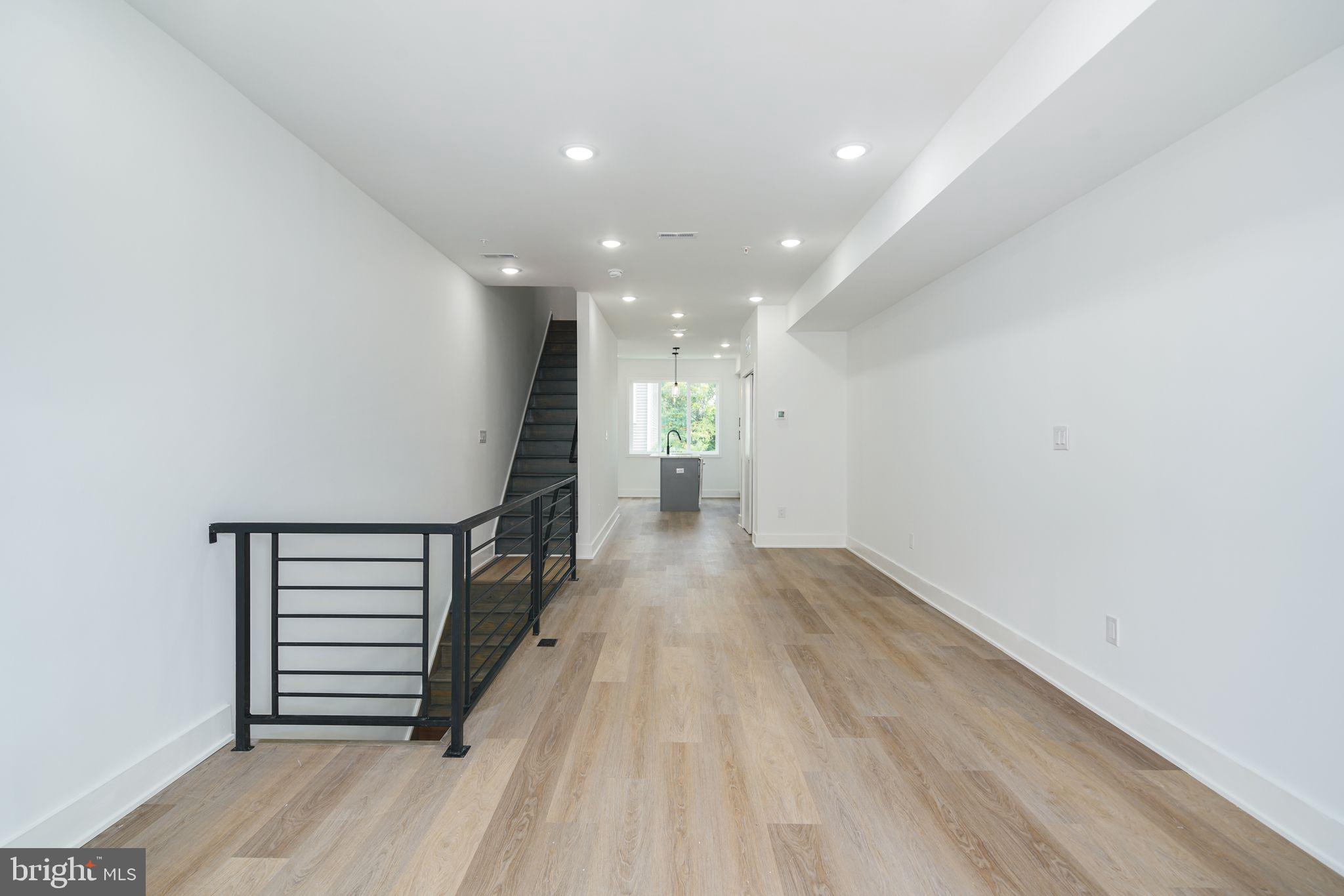 WEST KENSINGTON - Residential Lease