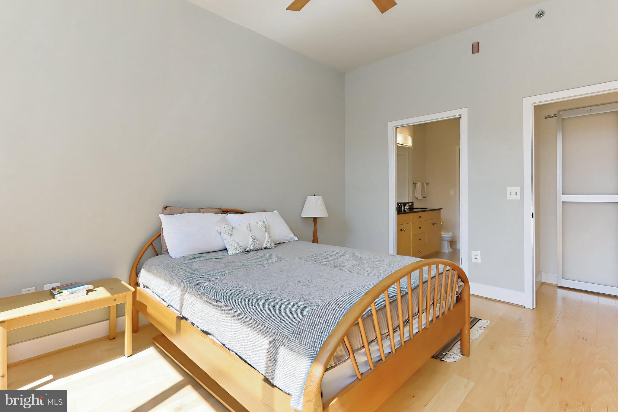 CONDOS AT CARLYLE SQUARE - Residential