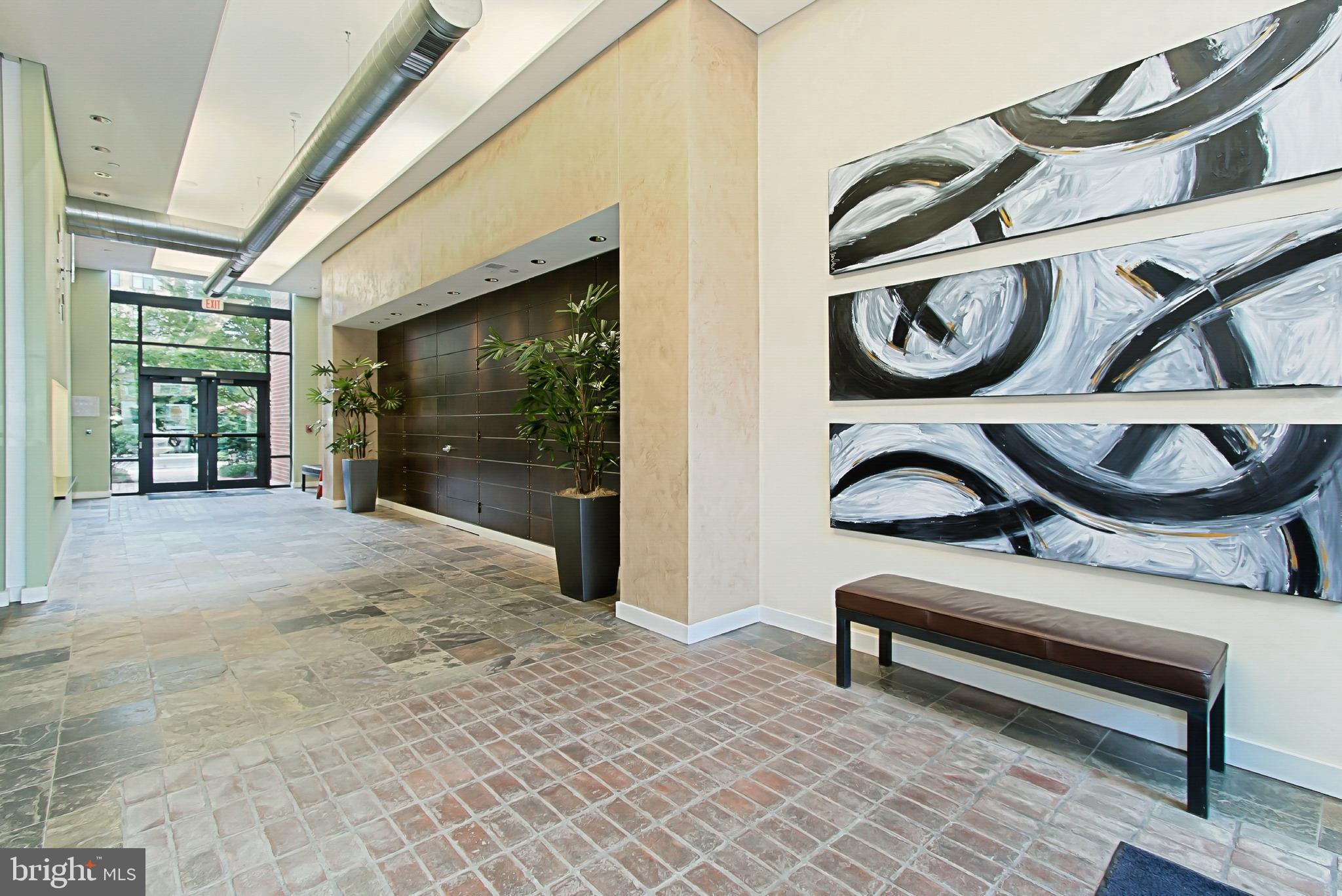 CONDOS AT CARLYLE SQUARE - Residential