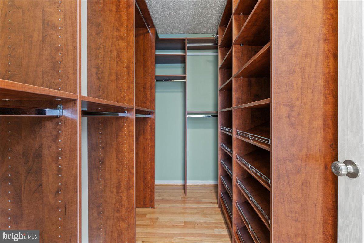 GREEN GABLES - Residential