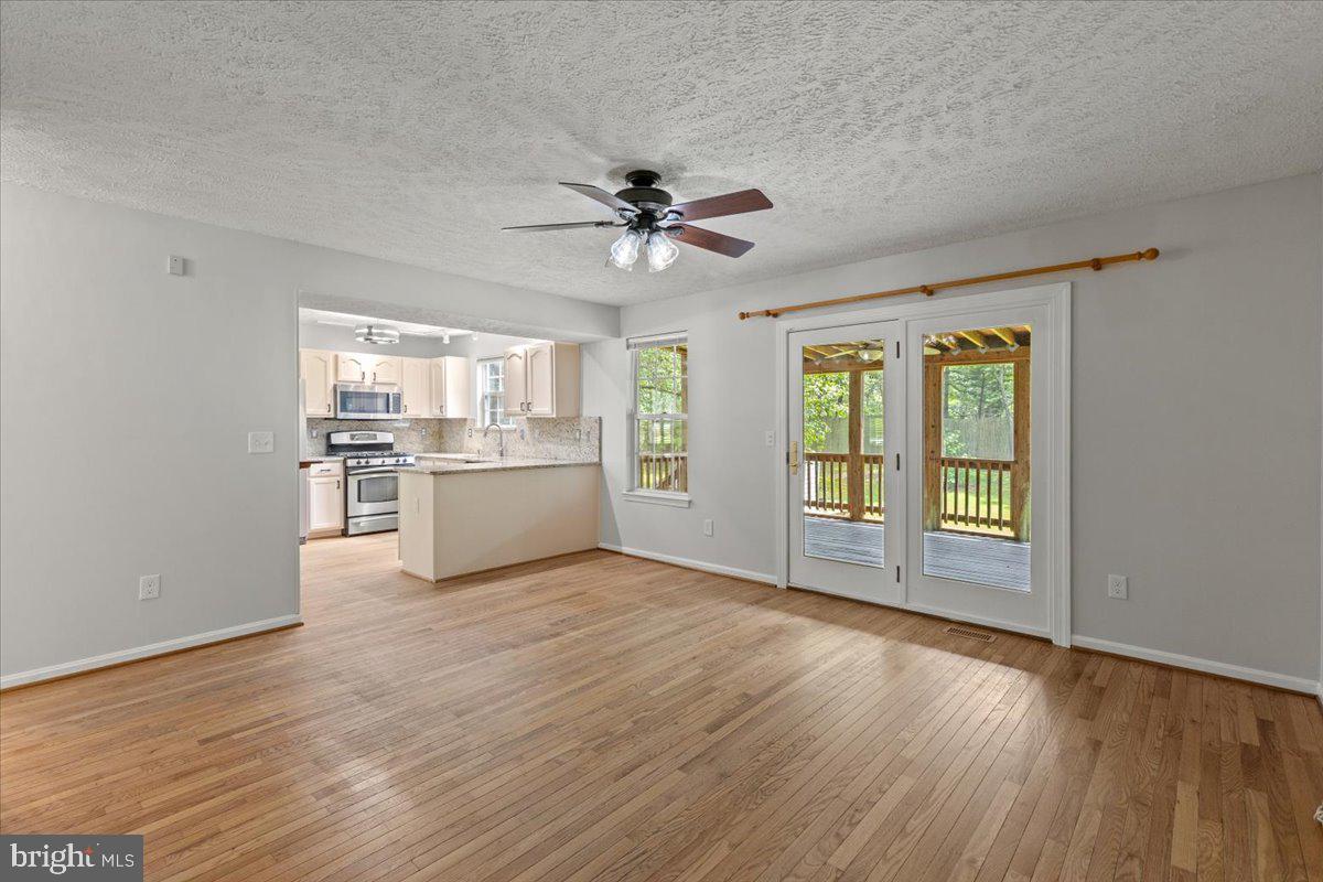 GREEN GABLES - Residential