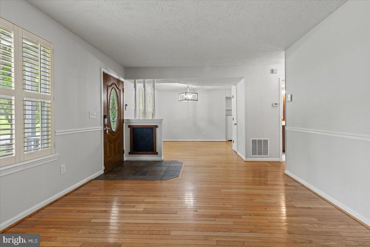 GREEN GABLES - Residential