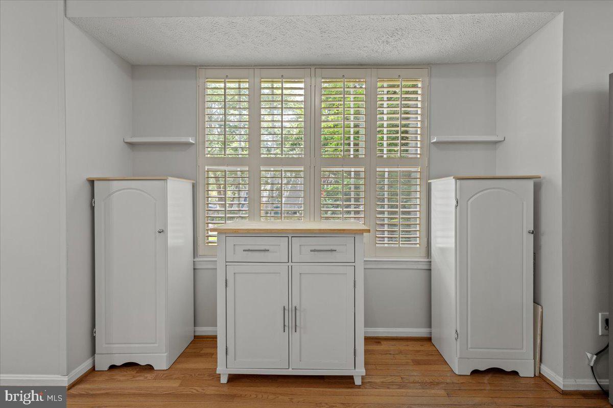 GREEN GABLES - Residential