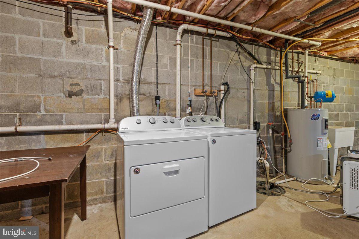 GREEN GABLES - Residential