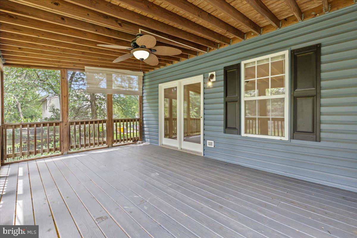 GREEN GABLES - Residential