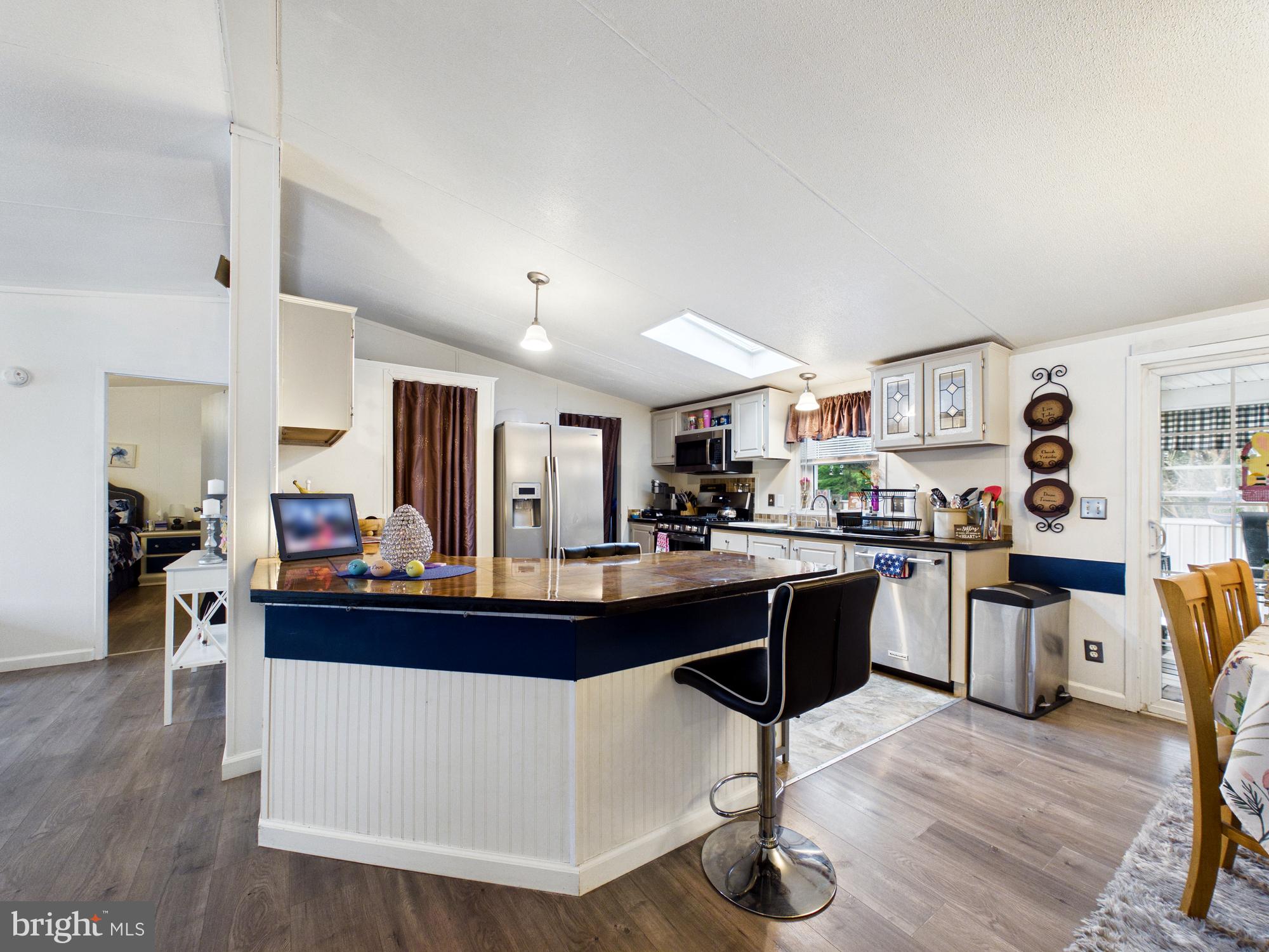 REHOBOTH SHORES MHP - Residential