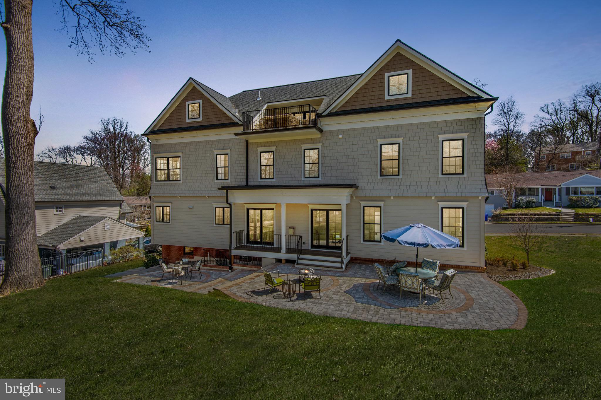 FOREST HILLS - Residential