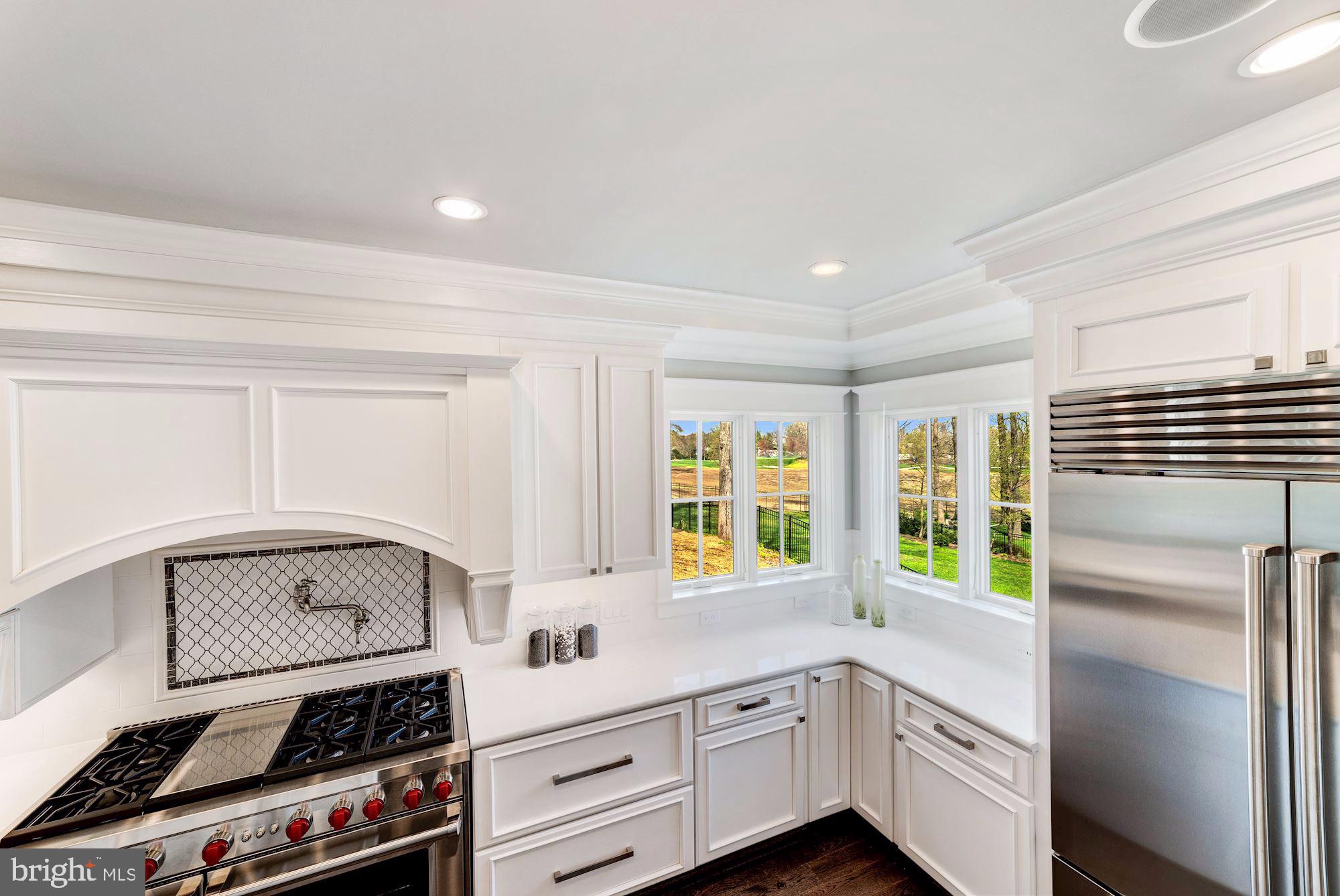 FOREST HILLS - Residential