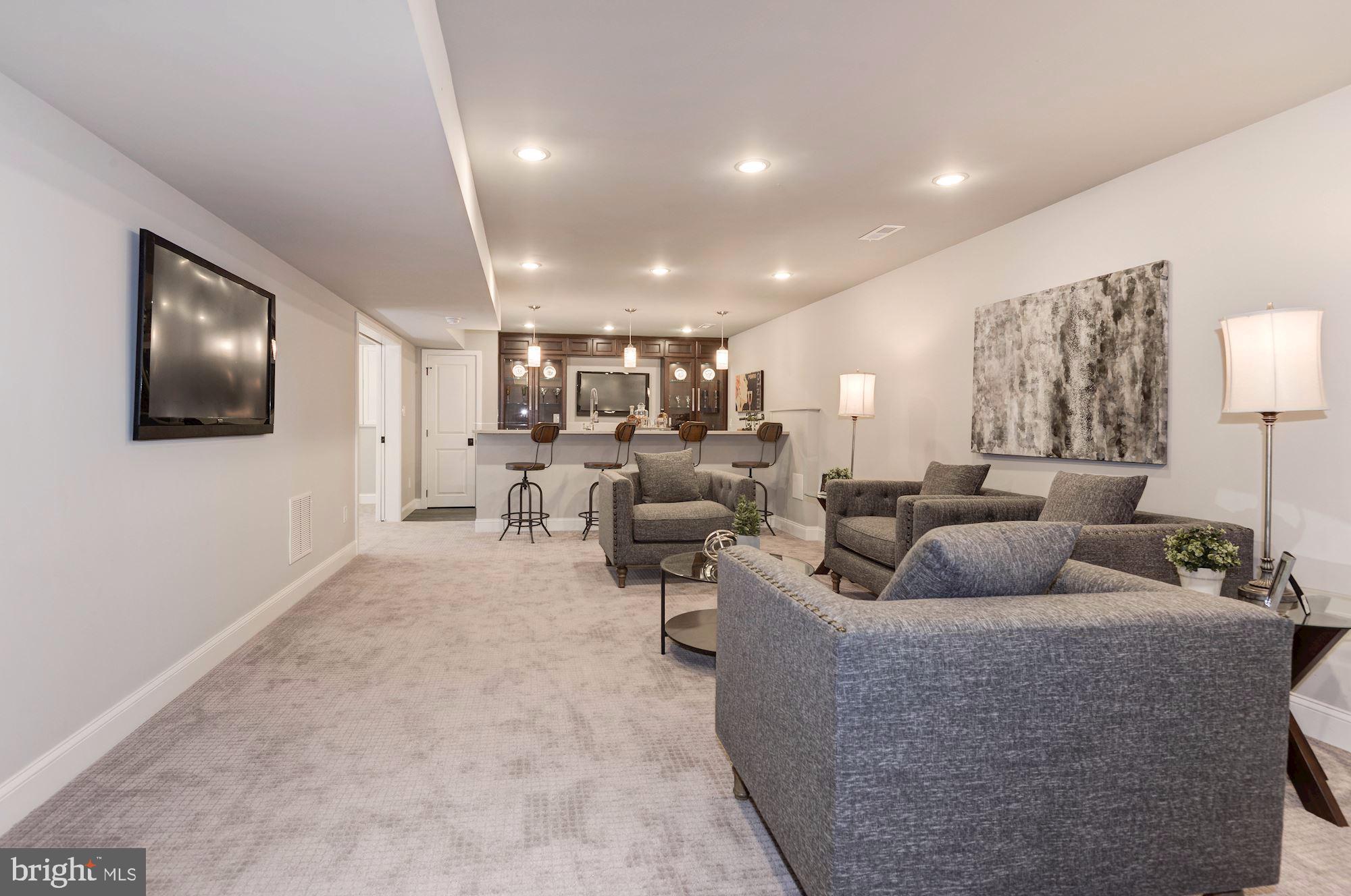 FOREST HILLS - Residential