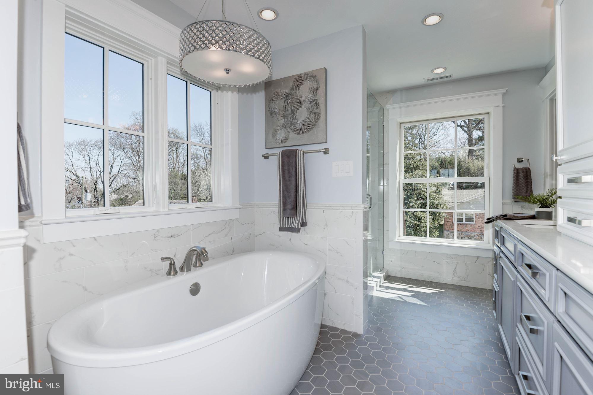 FOREST HILLS - Residential