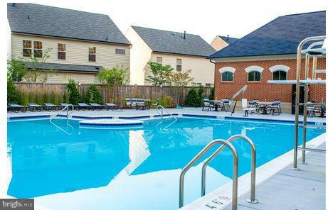 PROP OF MADISON CRESCENT - Residential Lease