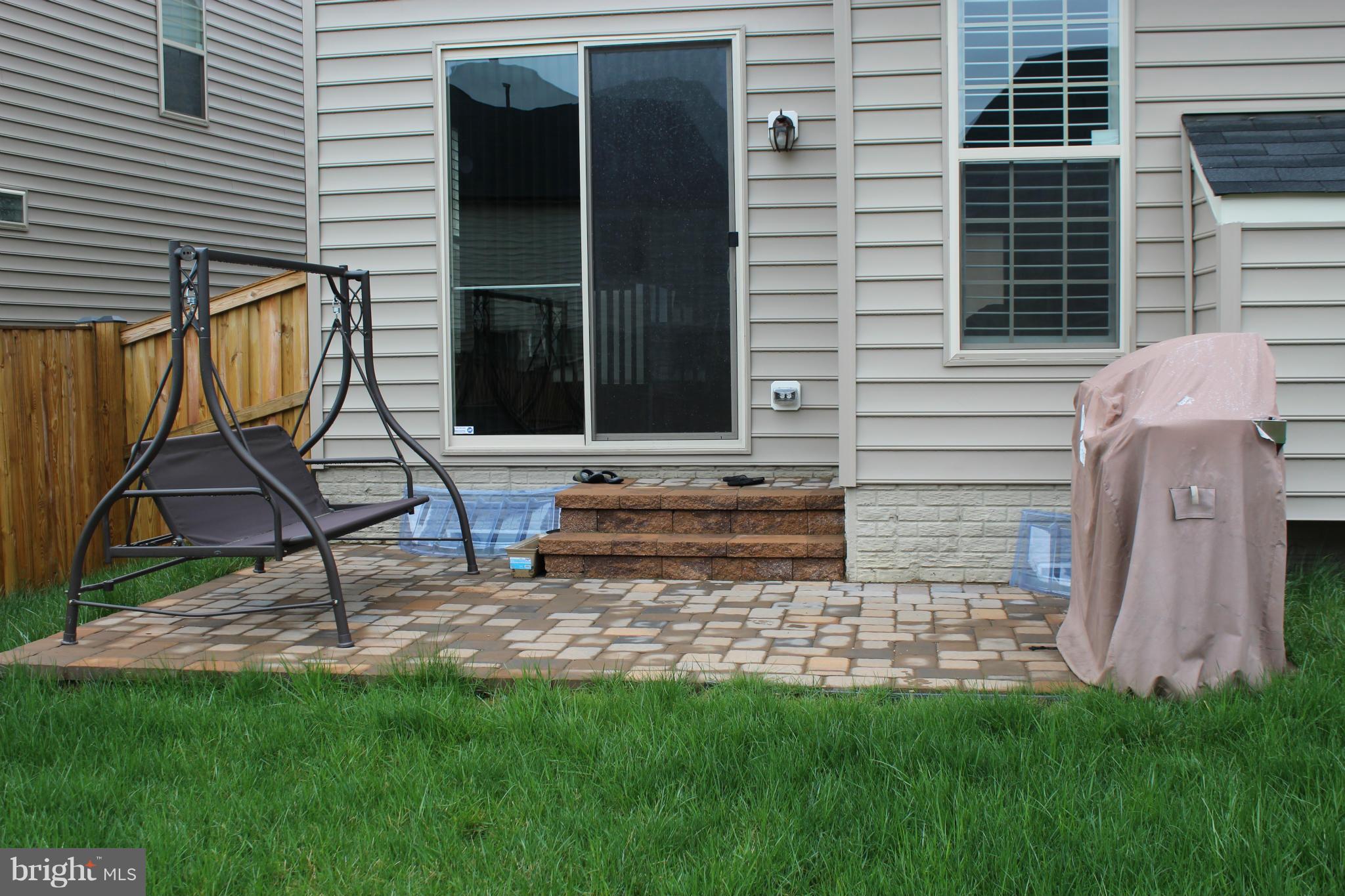 PROP OF MADISON CRESCENT - Residential Lease