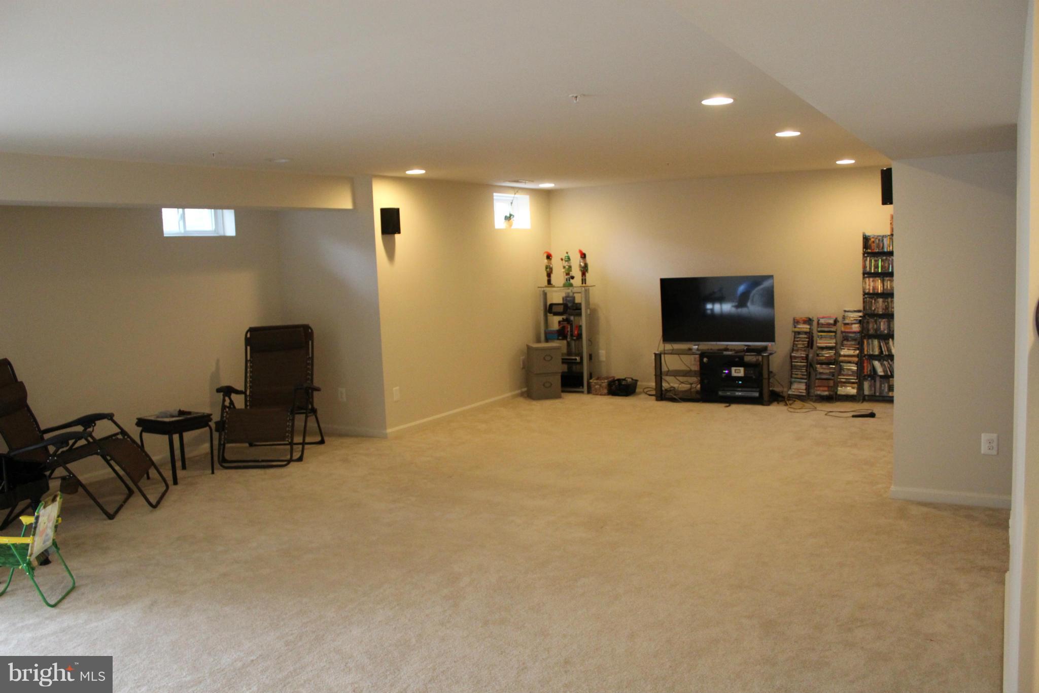 PROP OF MADISON CRESCENT - Residential Lease