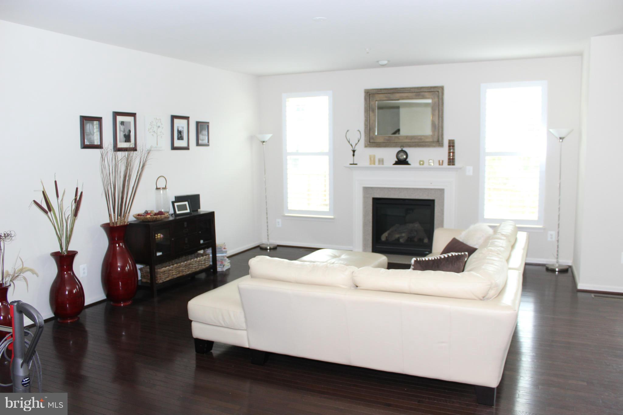 PROP OF MADISON CRESCENT - Residential Lease