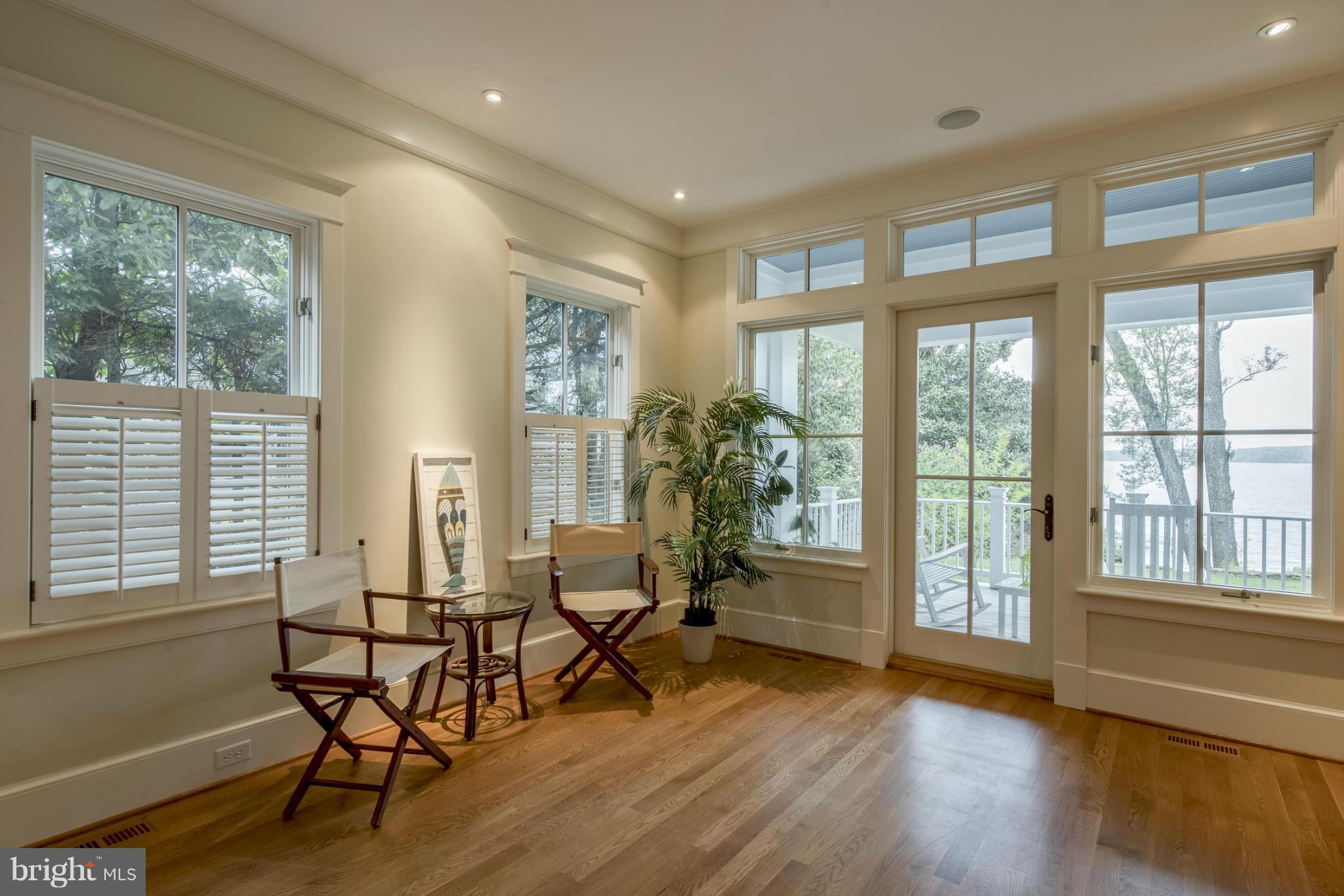 LINSTEAD - Residential