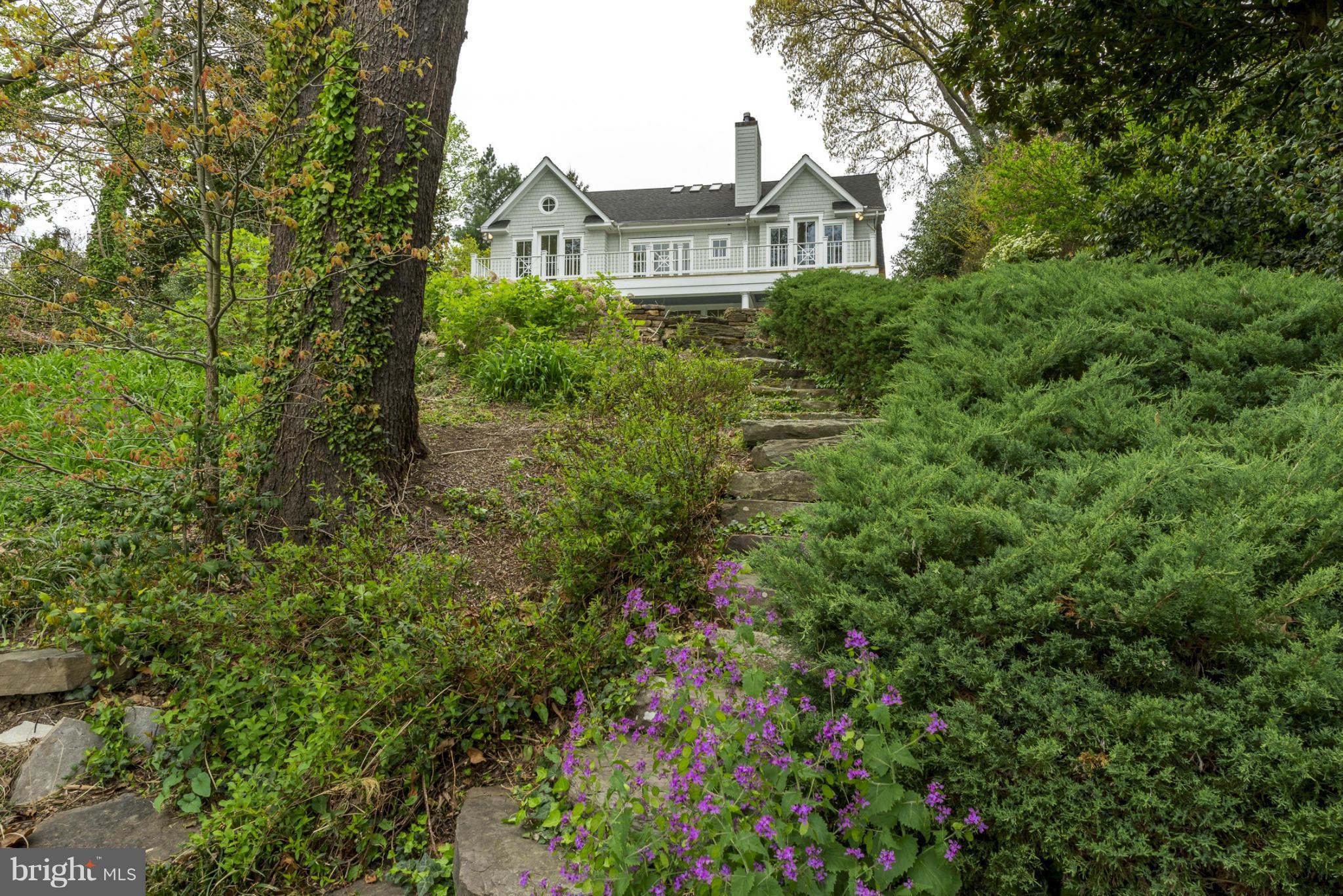 LINSTEAD - Residential