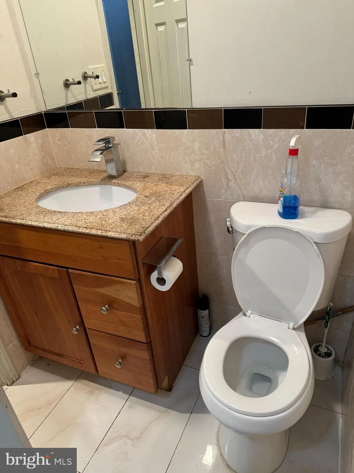 Philadelphia, Pennsylvania 19142, United States, 2 Bedrooms Bedrooms, ,1 BathroomBathrooms,Residential,Active,130402