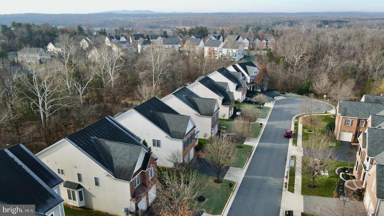 MORELAND ESTATES - Residential