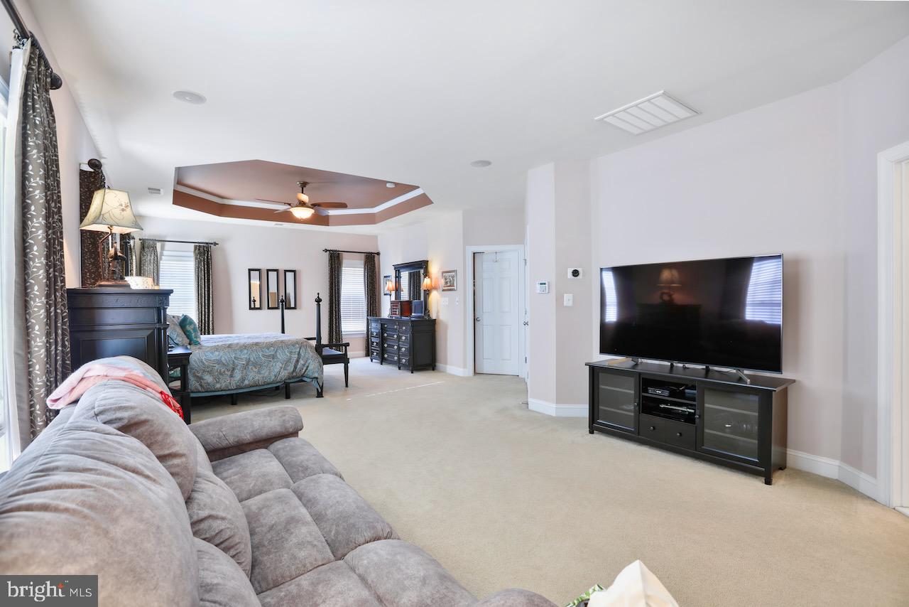 MORELAND ESTATES - Residential