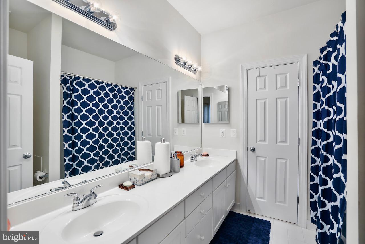 MORELAND ESTATES - Residential