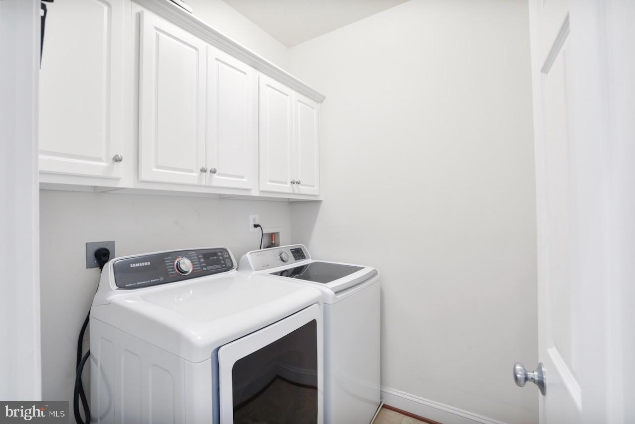 MORELAND ESTATES - Residential