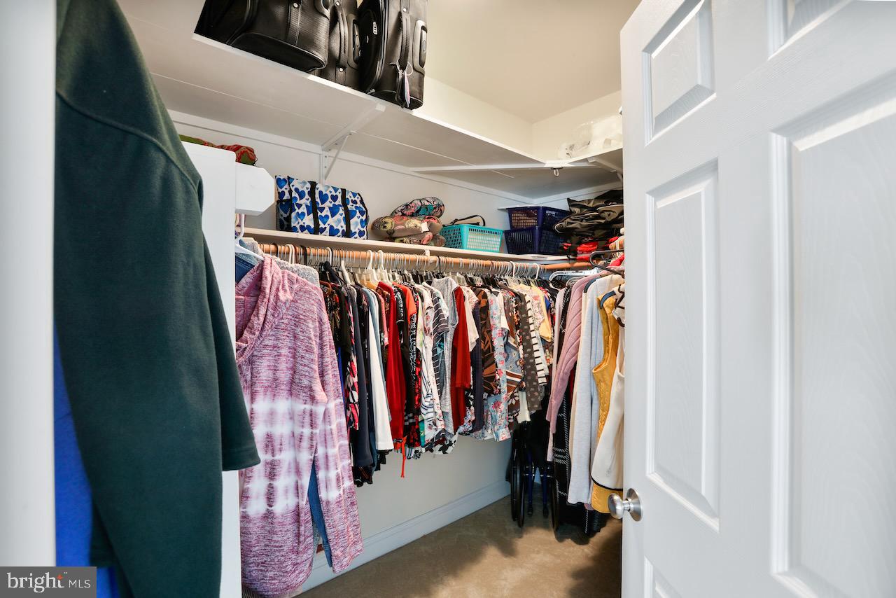 MORELAND ESTATES - Residential