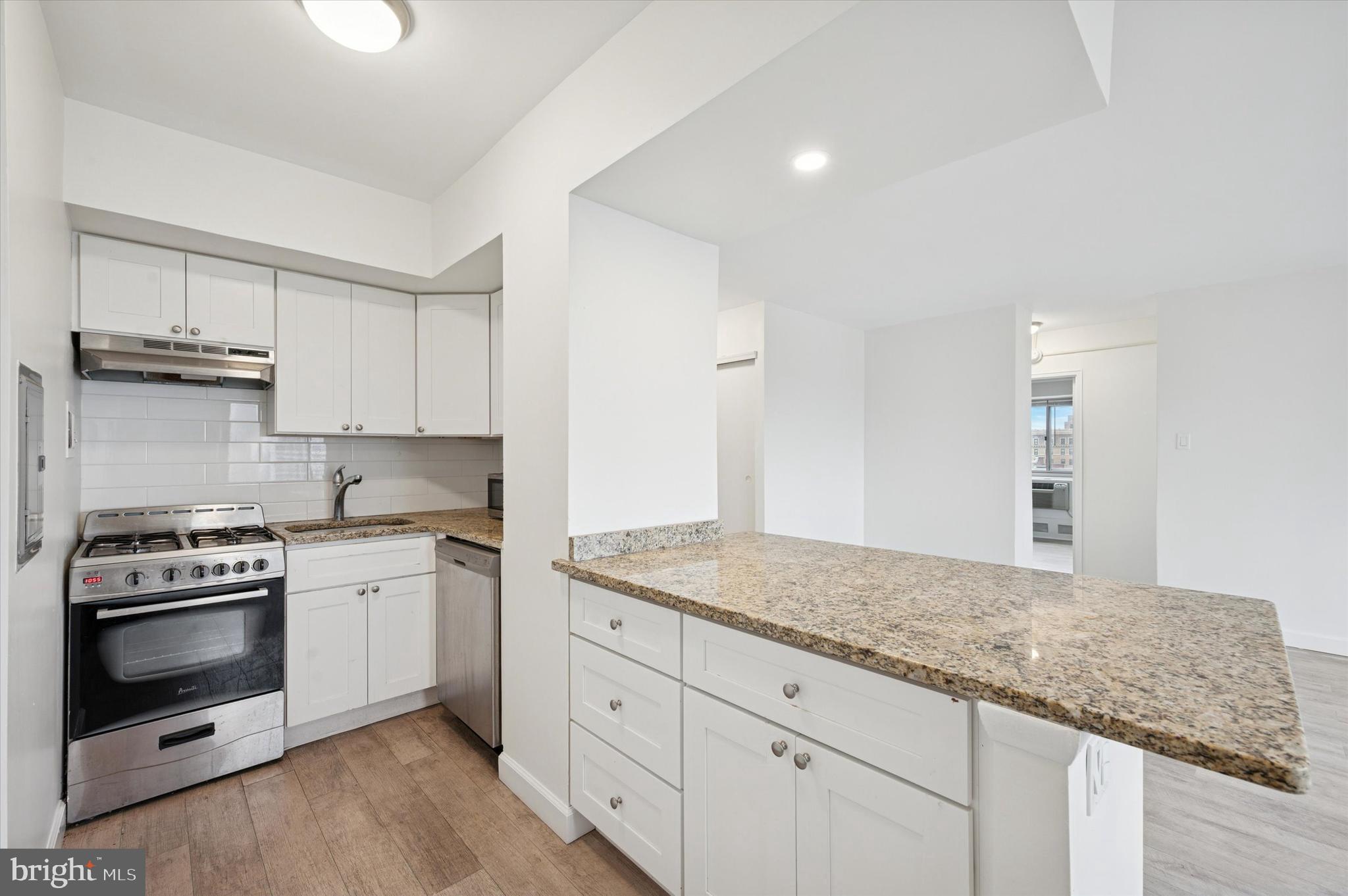 RITTENHOUSE SQUARE - Residential