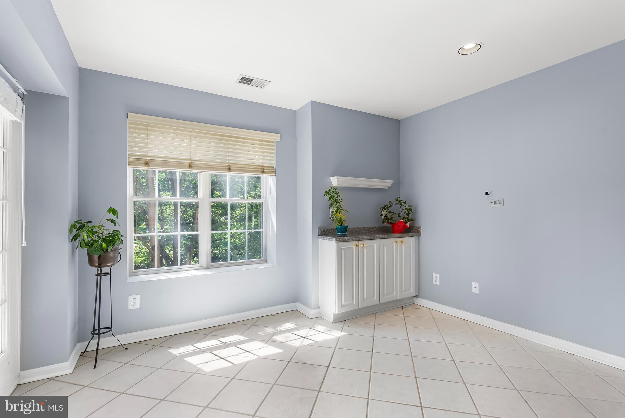 ROSSLARE RIDGE - Residential