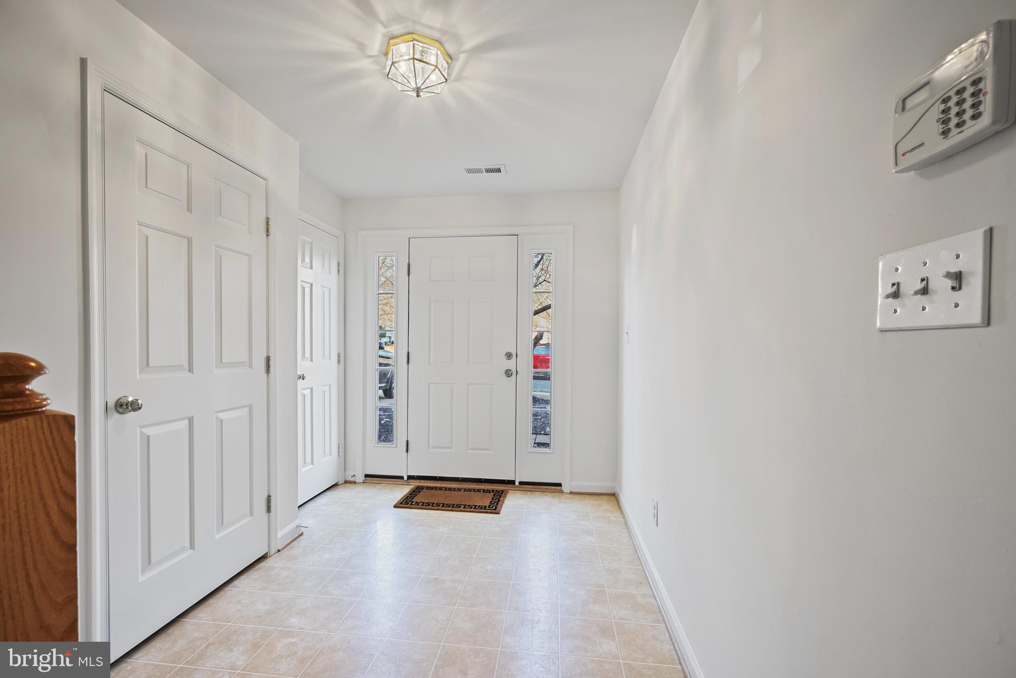 10104 SIR REYNARD LANE