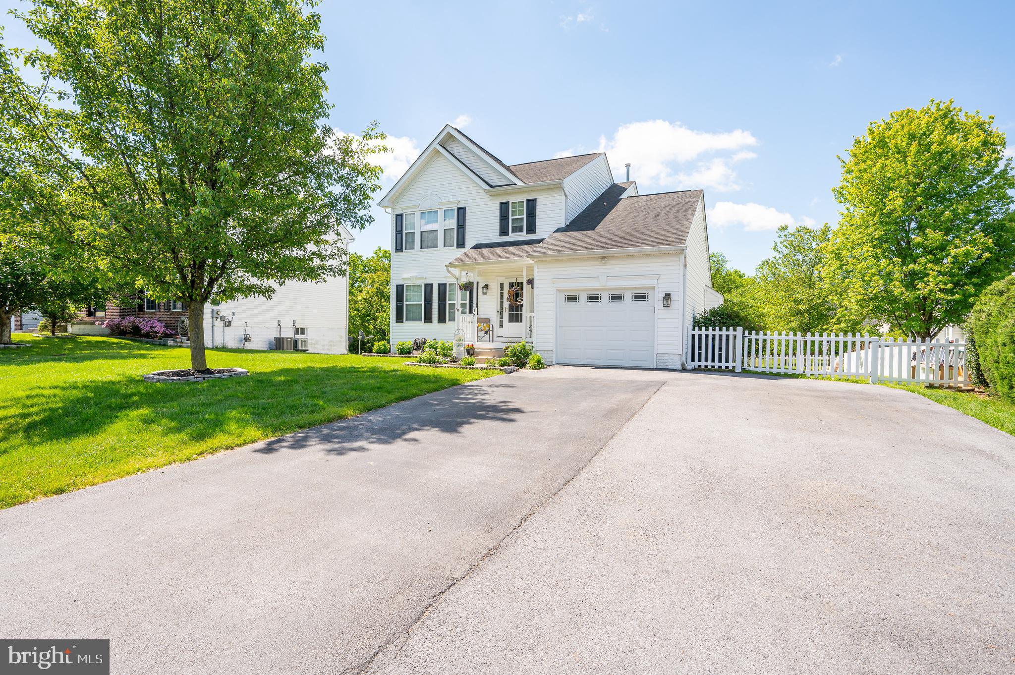 STONEBRIDGE - Residential