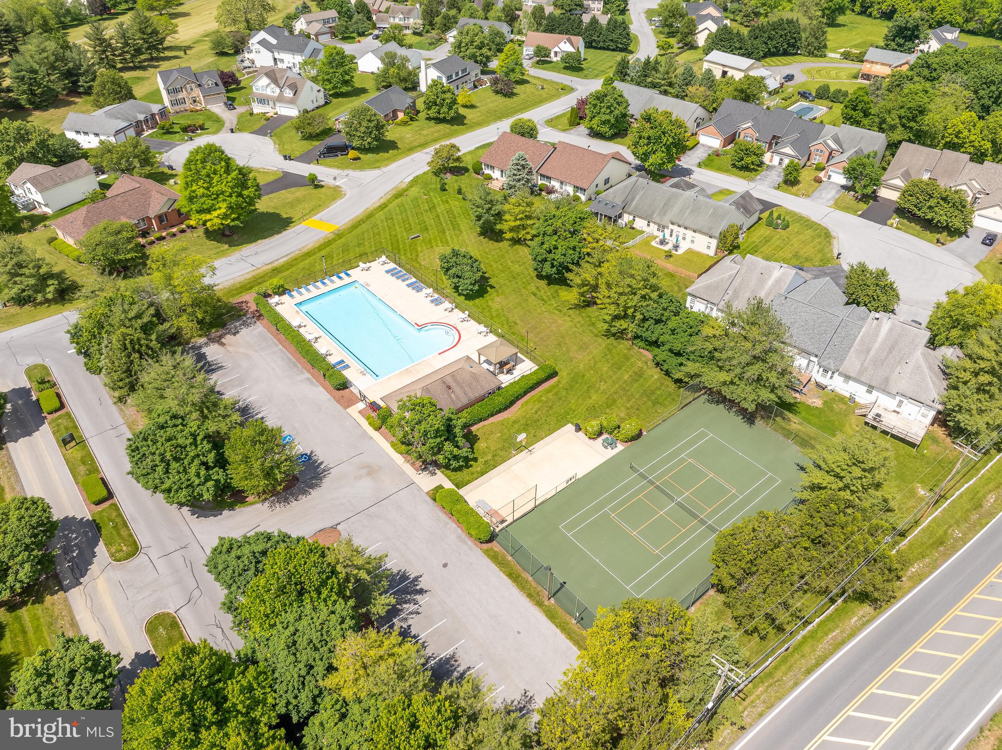 STONEBRIDGE - Residential