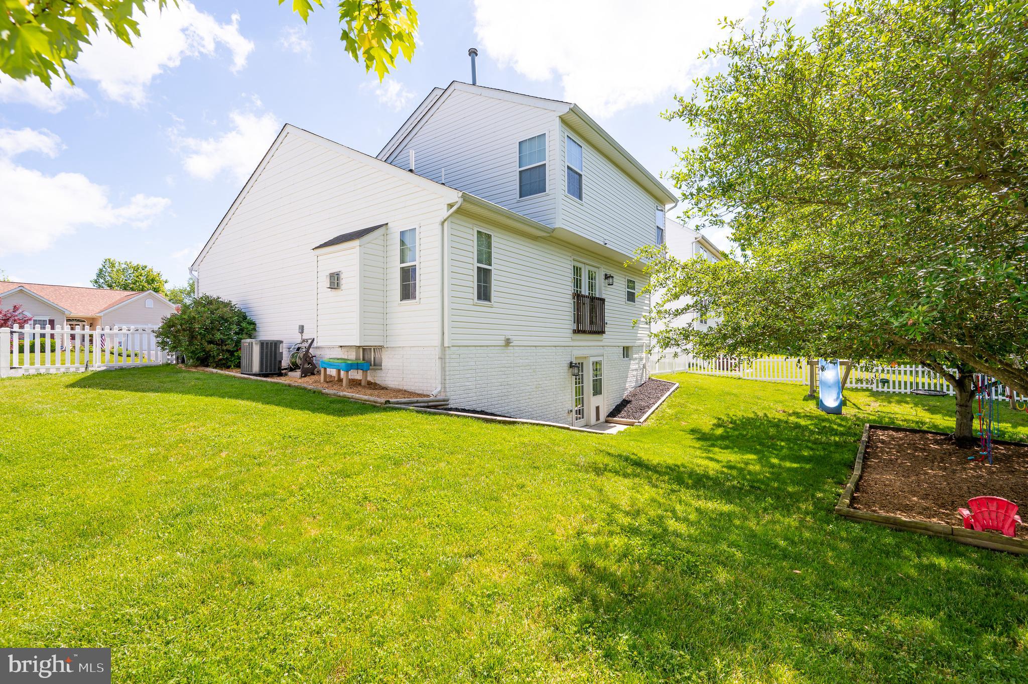 STONEBRIDGE - Residential